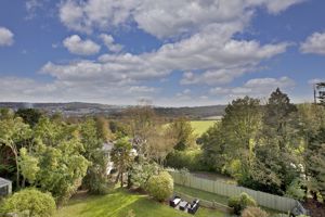 Photo 28- click for photo gallery